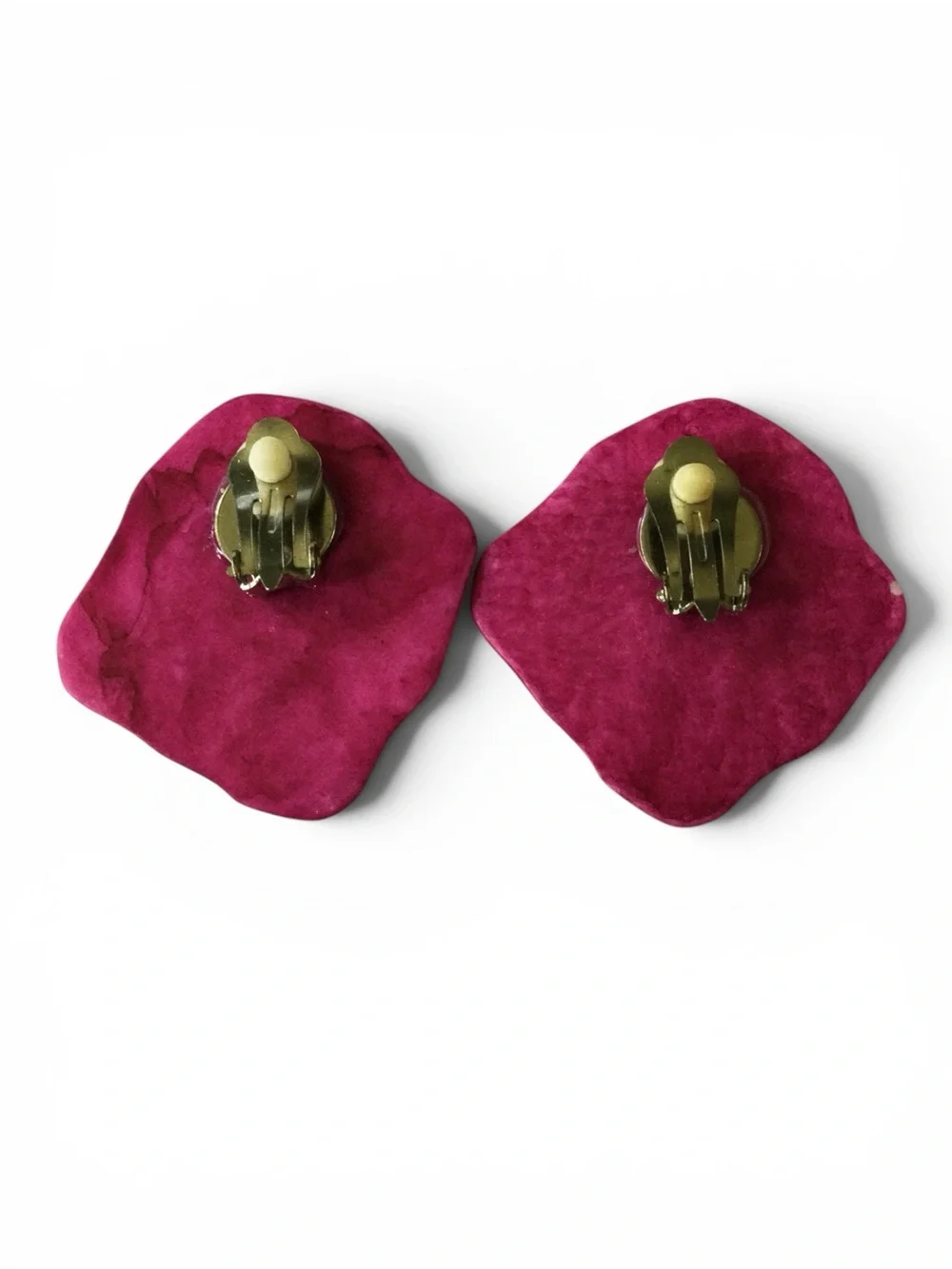 Vtg Magenta Acrylic Faceted Stretch Bracelet + Ornate Gold‑Tone Clip‑On Earrings - Picture 7 of 10